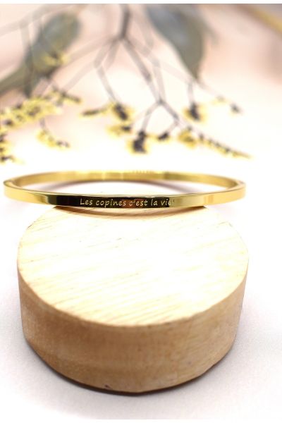 BRACELET