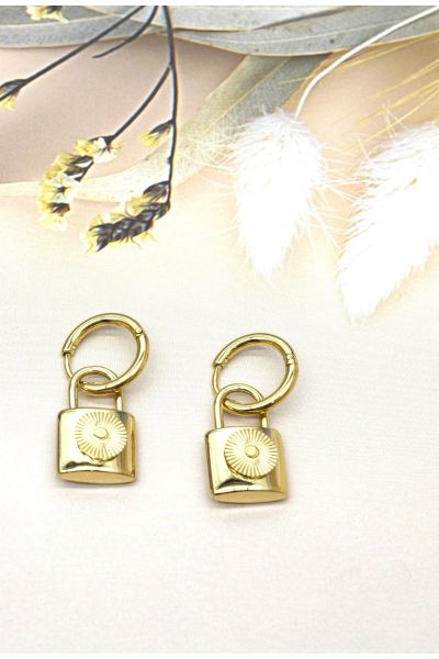 BOUCLE D'OREILLE EN ACIER