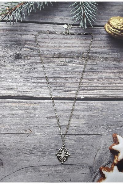COLLIER EN ACIER