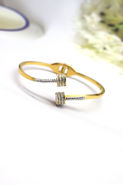 BRACELET EN ACIER