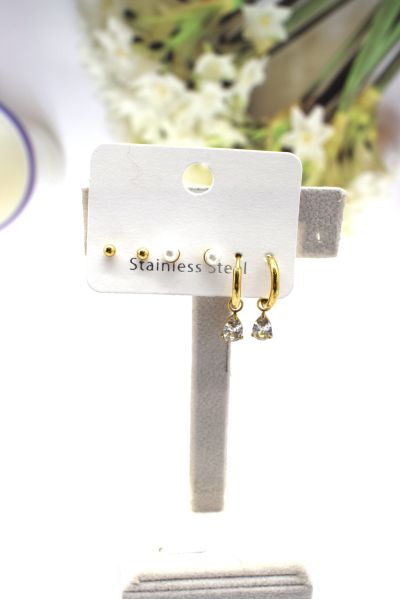 BOUCLE D'OREILLE EN ACIER