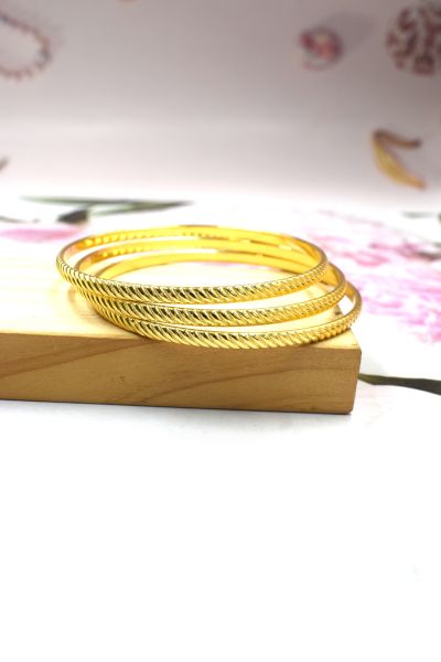 BRACELET EN ACIER