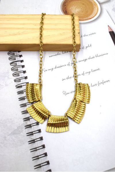 COLLIER EN ACIER