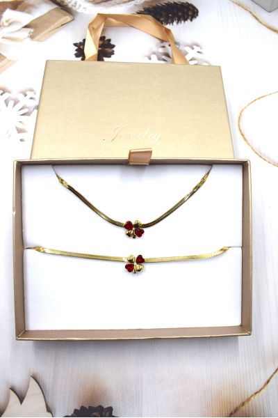 PARURE EN ACIER