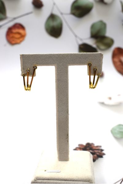 BOUCLES D'OREILLES EN ACIER