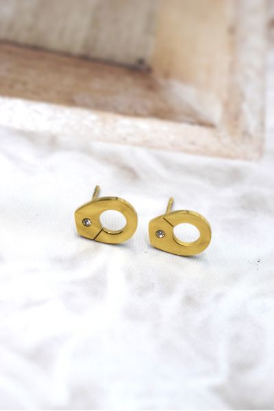 BOUCLES D'OREILLES EN ACIER