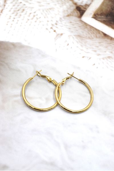 BOUCLES D'OREILLES EN ACIER