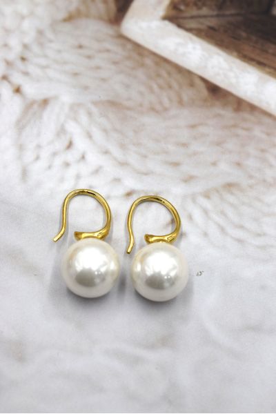 BOUCLES D'OREILLES EN ACIER