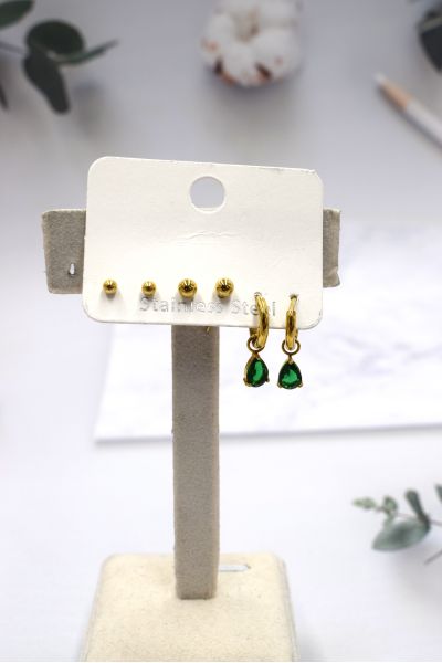 BOUCLES D'OREILLES EN ACIER