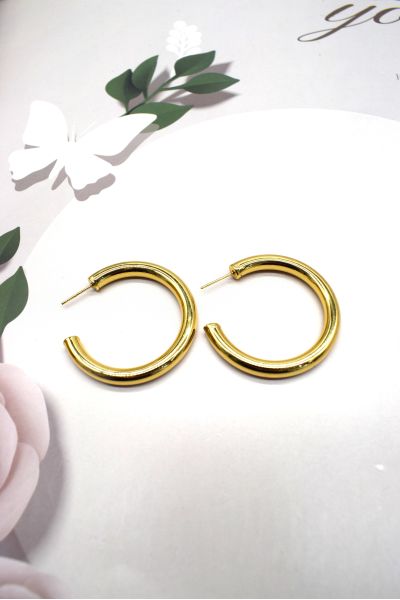 BOUCLES D'OREILLES EN ACIER