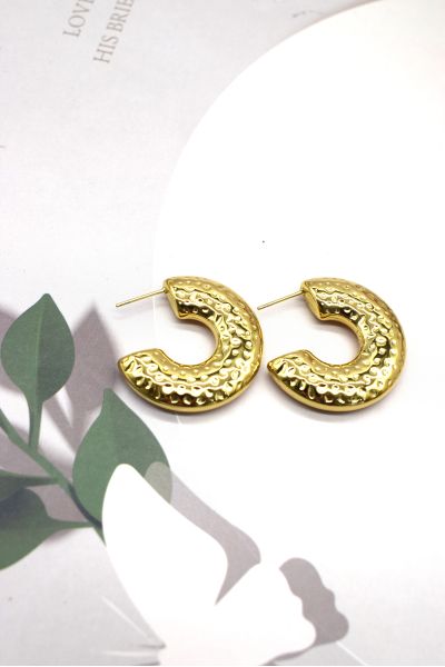 BOUCLES D'OREILLES EN ACIER