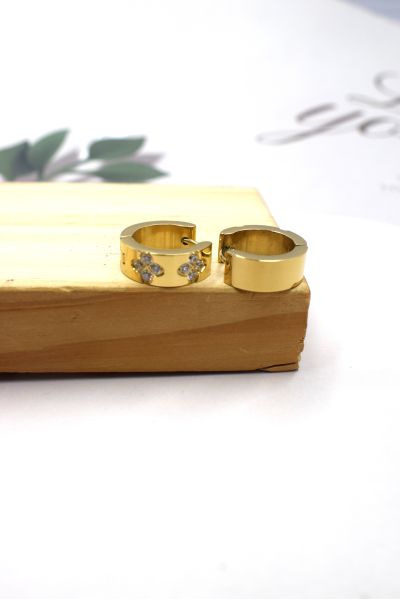 BOUCLES D'OREILLES EN ACIER