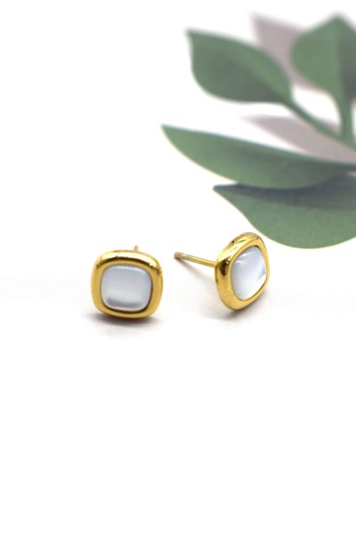 BOUCLES D'OREILLES EN ACIER