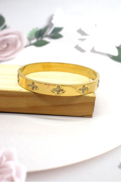 BRACELET EN ACIER