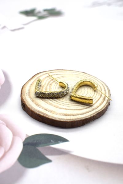 BOUCLES D'OREILLES EN ACIER