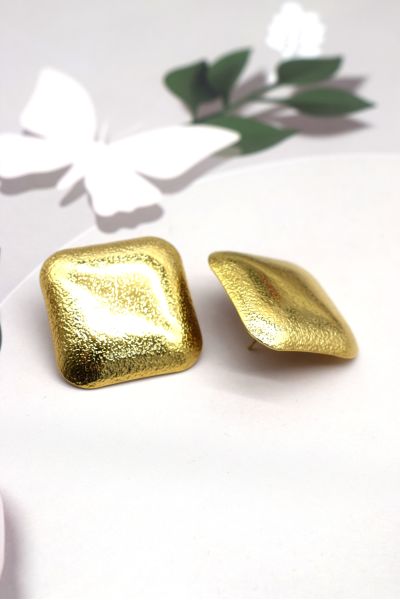 BOUCLES D'OREILLES EN ACIER