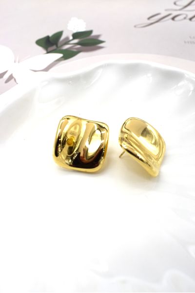 BOUCLES D'OREILLES EN ACIER