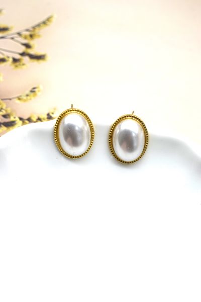 BOUCLES D'OREILLES EN ACIER