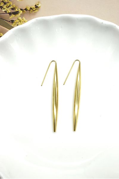 BOUCLES D'OREILLES EN ACIER