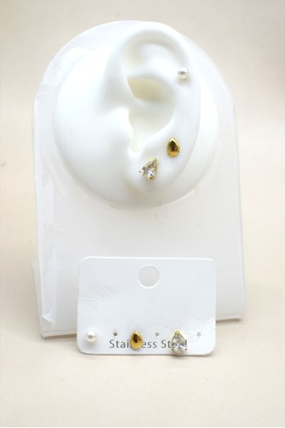 BOUCLES D'OREILLES EN ACIER