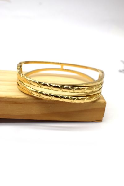 BRACELET EN ACIER