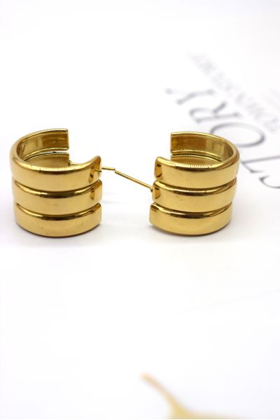 BOUCLES D'OREILLES EN ACIER