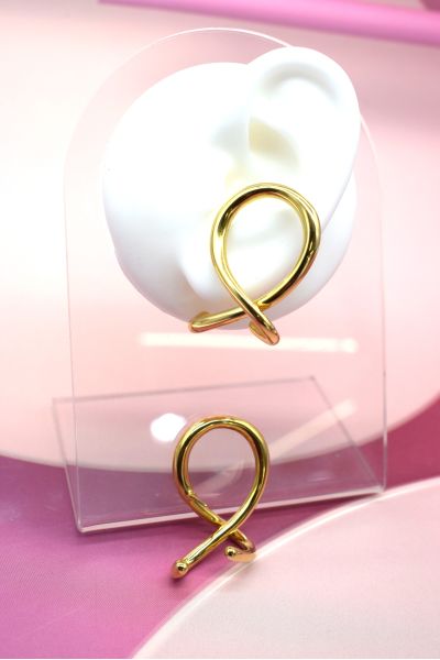 BOUCLES D'OREILLES EN ACIER...