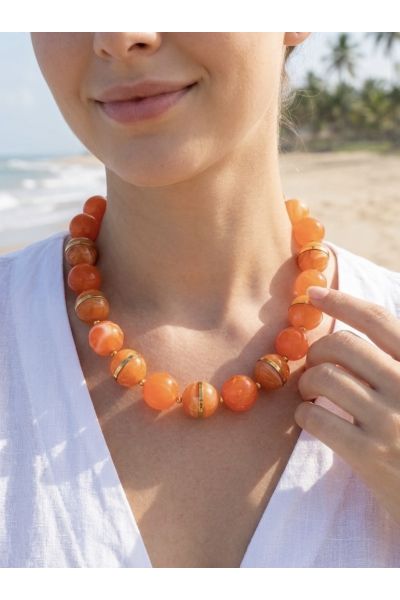 COLLIER EN BOULE